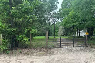 8000 Lakeview Dr, Quinlan, TX 75474 - Photo 1