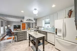 2400 Nottingham Blvd, Fort Worth, TX 76112 - Photo 7