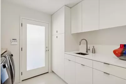 10752 Wyatt Circle, Dallas, TX 75218 - Photo 15