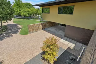 10752 Wyatt Cir, Dallas, TX 75218 - Photo 27