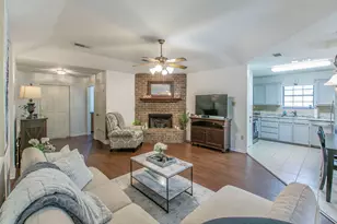 1815 Riata Dr, Woodway, TX 76712 - Photo 7