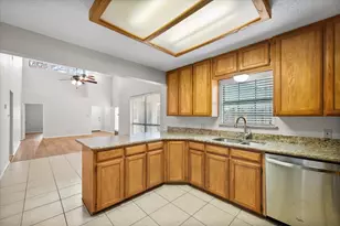 5204 Yucca Dr, Arlington, TX 76017 - Photo 13