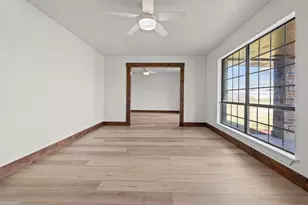 150 Sandlin Ct, Springtown, TX 76082 - Photo 11