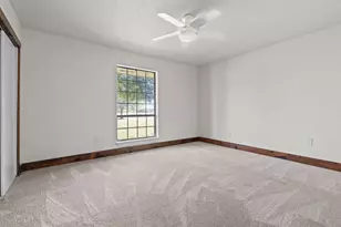 150 Sandlin Ct, Springtown, TX 76082 - Photo 29