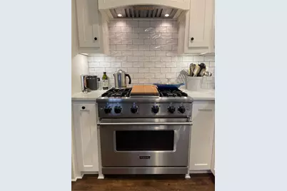 2140 S Winding Creek Drive, Grapevine, TX 76051 - Photo 11