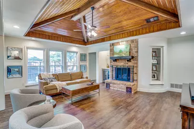 2140 S Winding Creek Drive, Grapevine, TX 76051 - Photo 5