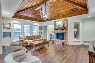 2140 S Winding Creek Dr, Grapevine, TX 76051 - Photo 5