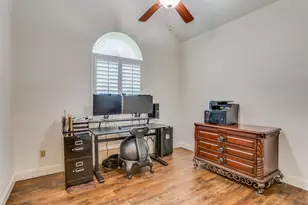 2140 S Winding Creek Dr, Grapevine, TX 76051 - Photo 17