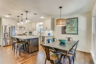 2140 S Winding Creek Dr, Grapevine, TX 76051 - Photo 9