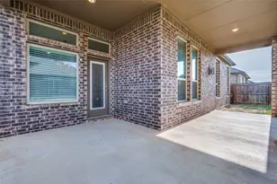 11117 Klondike Ln, Aubrey, TX 76227 - Photo 19