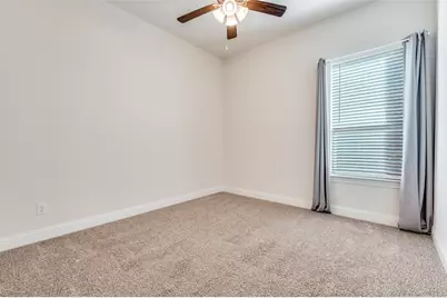 11117 Klondike Lane, Aubrey, TX 76227 - Photo 15