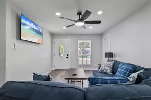 507 Parker Cir, Garland, TX 75040 - Photo 9