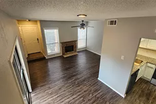 2117 Park Willow Ln, Arlington, TX 76011 - Photo 13