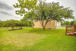 4025 Running Brook Dr, Joshua, TX 76058 - Photo 37