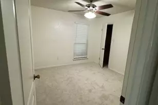 3024 Barrington Pl NE, Arlington, TX 76014 - Photo 7