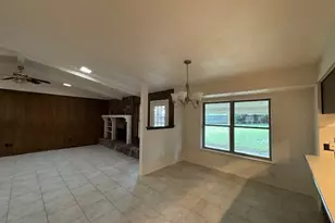 3024 Barrington Pl NE, Arlington, TX 76014 - Photo 13