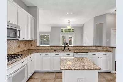 10300 Ashmont Drive, Frisco, TX 75035 - Photo 13