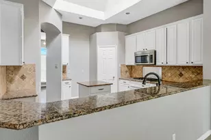 10300 Ashmont Dr, Frisco, TX 75035 - Photo 11