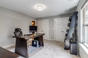 5323 Denton Dr, Dallas, TX 75235 - Photo 23