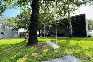 2075 Co Rd 2585, Alvord, TX 76225 - Photo 11