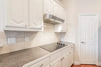 1020 Boscombe Court, Grand Prairie, TX 75052 - Photo 13