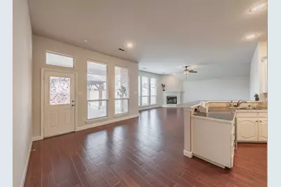 1020 Boscombe Court, Grand Prairie, TX 75052 - Photo 15