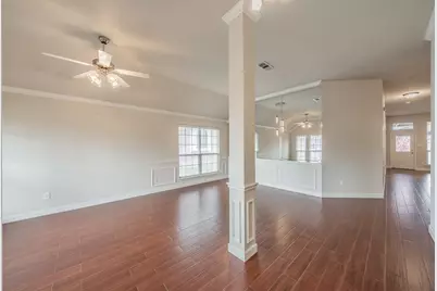 1020 Boscombe Court, Grand Prairie, TX 75052 - Photo 9