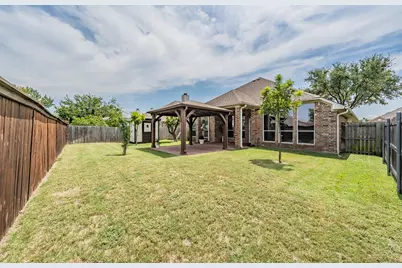 1020 Boscombe Court, Grand Prairie, TX 75052 - Photo 31