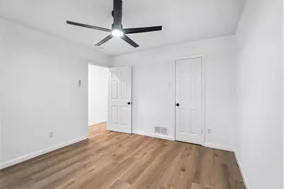 4303 Blackheath Road, Dallas, TX 75227 - Photo 31