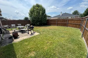 135 Palm Dr, Lancaster, TX 75146 - Photo 5