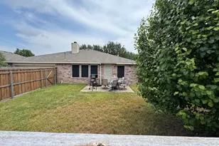 135 Palm Dr, Lancaster, TX 75146 - Photo 31