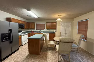 135 Palm Dr, Lancaster, TX 75146 - Photo 11