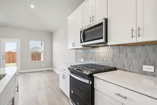 4210 Joe Pool Dr, Farmersville, TX 75442 - Photo 3