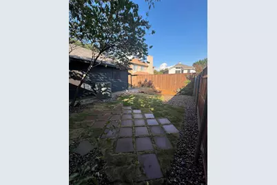 1312 Jasmine Drive, Lewisville, TX 75077 - Photo 9