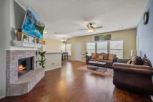 7412 Ranger Way, Fort Worth, TX 76133 - Photo 7