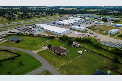 111 Diamond Ridge Lane, Weatherford, TX 76087 - Photo 7