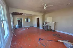 1100 E Walker St, Breckenridge, TX 76424 - Photo 9