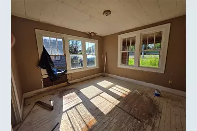 1100 E Walker Street, Breckenridge, TX 76424 - Photo 15