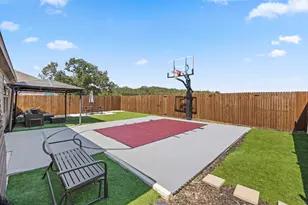 2009 Vlg Crk Ln, Denton, TX 76208 - Photo 3