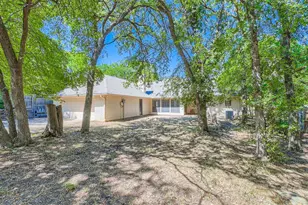 1500 Sandy Creek Dr, Denton, TX 76205 - Photo 27