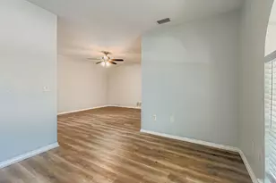 1500 Sandy Creek Dr, Denton, TX 76205 - Photo 17