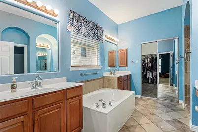 5717 Almond Lane, Fort Worth, TX 76244 - Photo 13