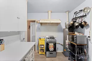 1703 Brandon St, Dallas, TX 75208 - Photo 9