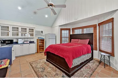 625 S Denton Street, Gainesville, TX 76240 - Photo 33