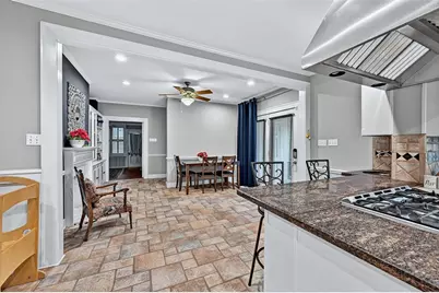 625 S Denton Street, Gainesville, TX 76240 - Photo 11