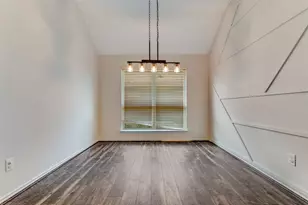 1404 Majestic Meadows Dr, Glenn Heights, TX 75154 - Photo 5