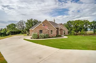 404 Lacey Oak Ct, Weatherford, TX 76085 - Photo 3