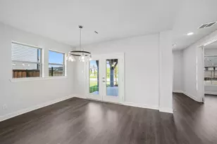 1032 Violet Dr, Crowley, TX 76036 - Photo 9