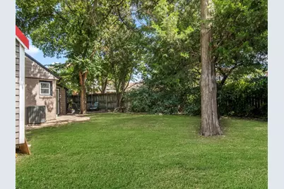 315 N Montreal Avenue, Dallas, TX 75208 - Photo 35