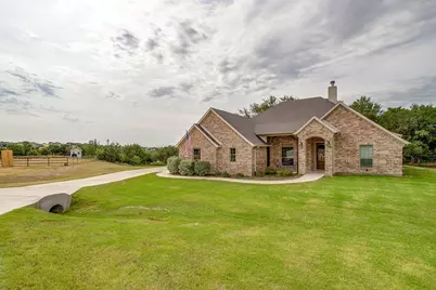 404 Lacey Oak Court, Weatherford, TX 76085 - Photo 3